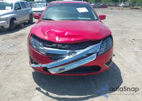 2010 Ford Fusion Se z USA, uszkodzony, nr VIN 3FAHP0HA7AR349689